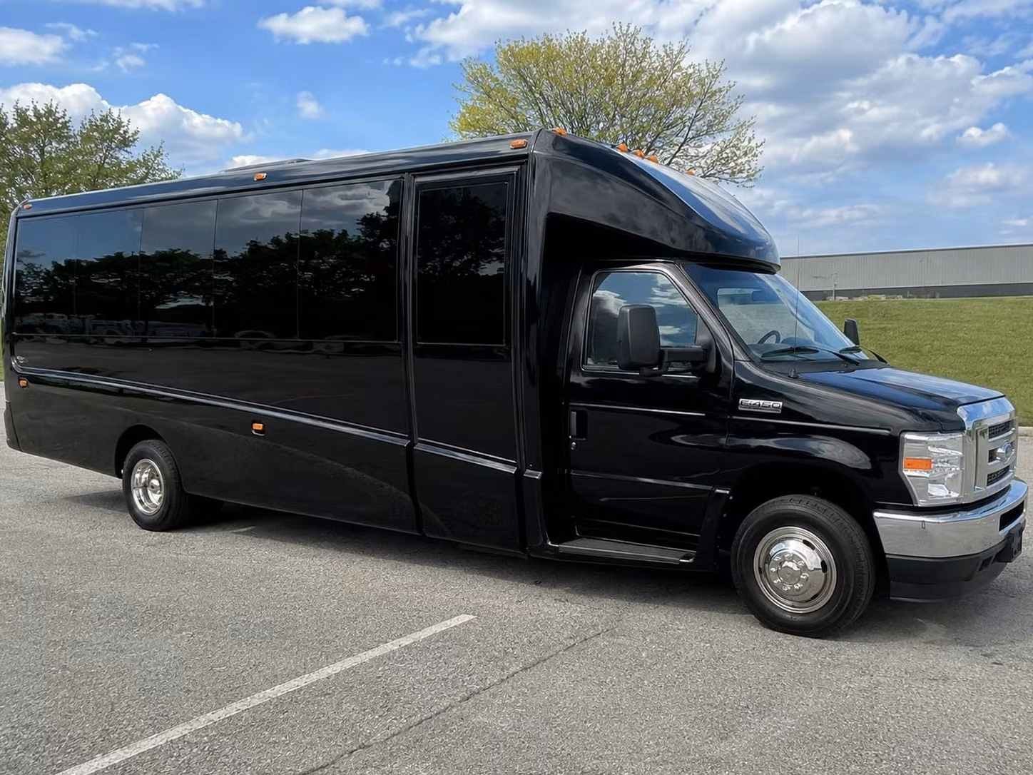 15 passenger minibus