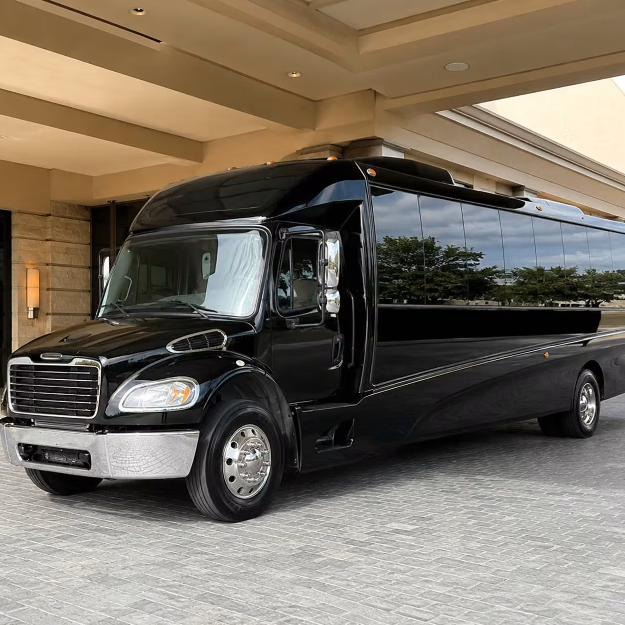 35 passenger minibus