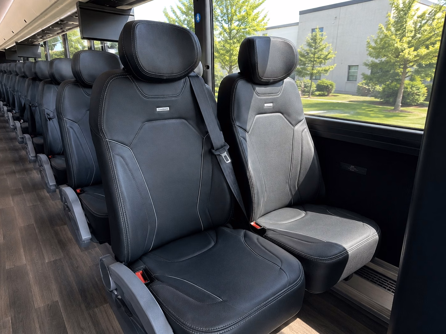 guest shuttle services between plano hotels and wedding venues